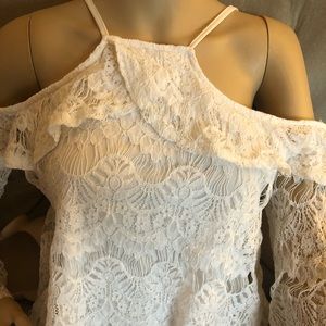White open shoulder lace top